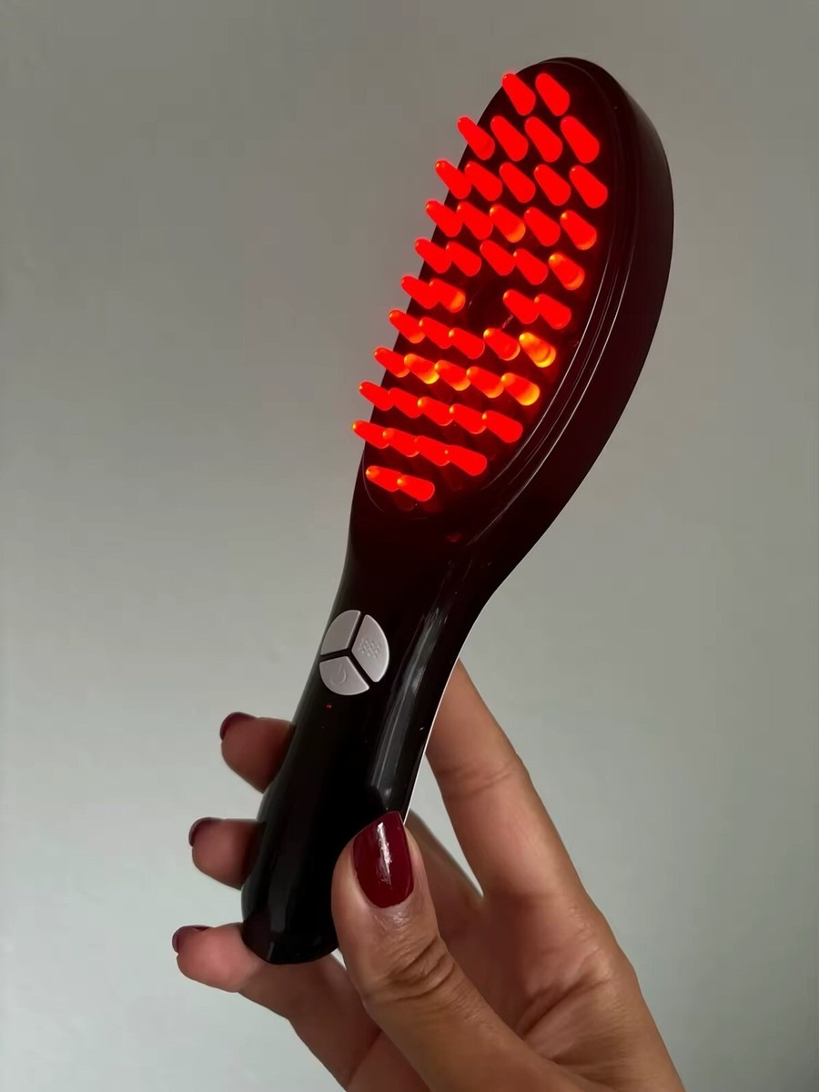 Electric Massage Comb – Blue & Red Light Therapy, Vibration Brush, Spray & Negative Ion Scalp Massager (Rechargeable) - Image 3