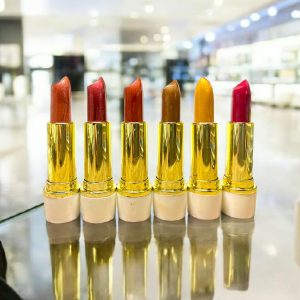 6 Pcs Velvet Matte Lipstick Collection – Highly Pigmented...
