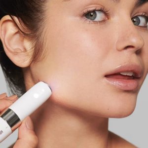 Braun Face Mini Hair Remover FS1000 with Smartlight – Electric...