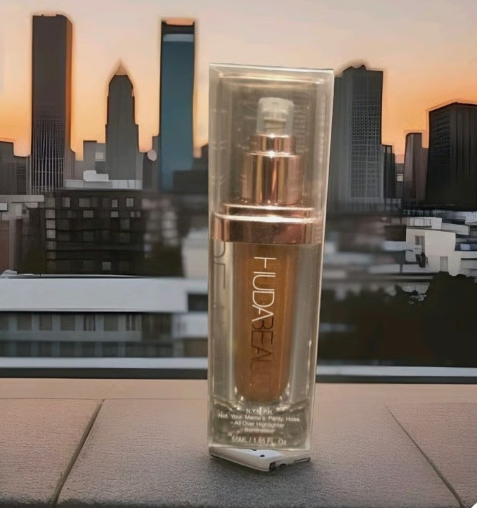 Huda Beauty N.Y.M.P.H. All Over Body Highlighter – Liquid Illuminator for Face, Body & Legs – Water-Based, Long-Lasting Glow – 35 ml - Image 3